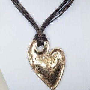 Balizs Heart Necklace